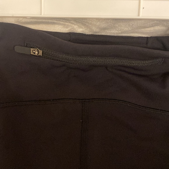 Lululemon black leggings - Picture 4 of 6